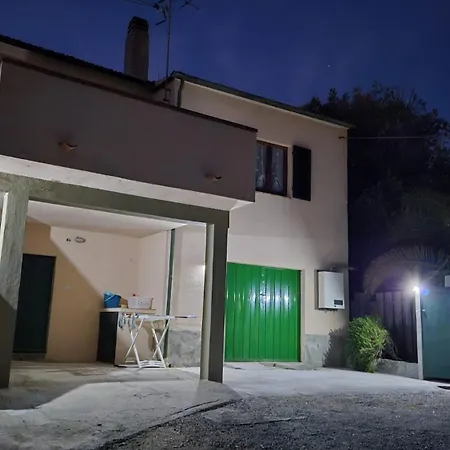 公寓 La Casina Di Celestino *
